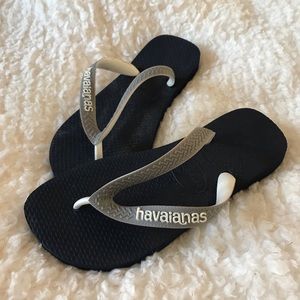 Havaianas flip flops for girls size 3 navy/gray